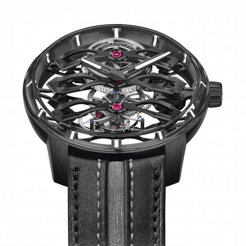 Girard-Perregaux芝柏表聯(lián)乘Aston Martin｜一身黑魂的Tourbillon with Three Flying Bridges - Aston Martin Edition-復(fù)刻表