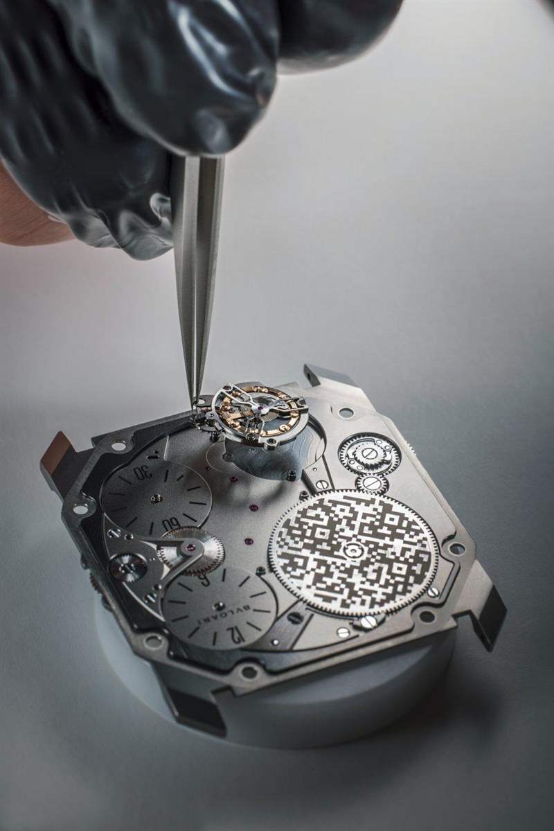 一薄鎮八方!寶格麗Octo Finissimo的超薄密碼-復刻表