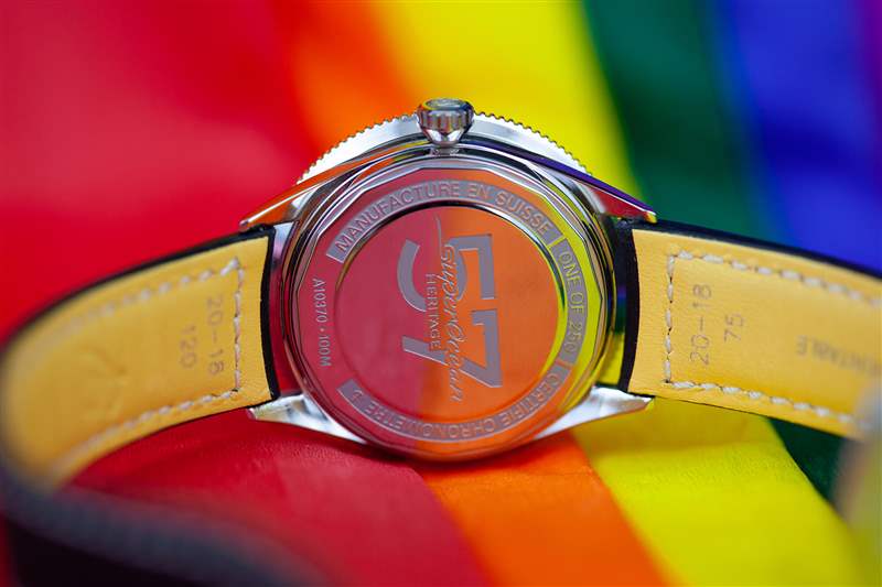 百年靈超級(jí)海洋文化系列限量版彩色時(shí)標(biāo)腕表評(píng)測(cè)-復(fù)刻表