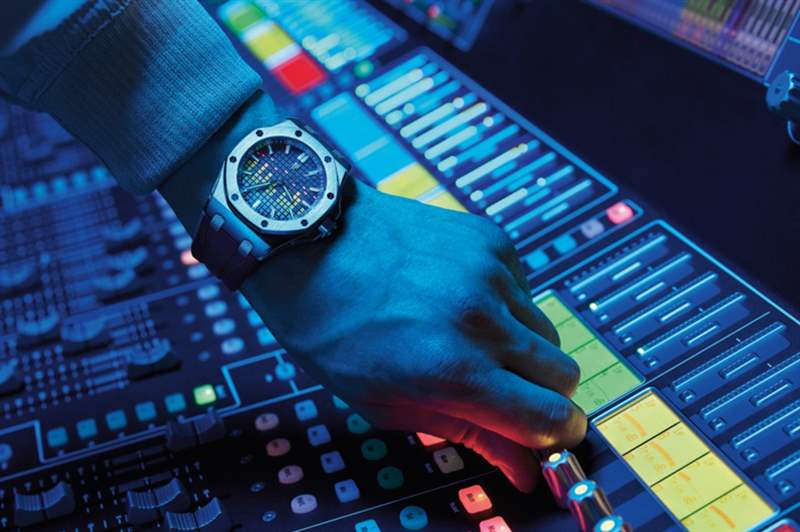 Audemars Piguet愛彼最新Royal Oak Offshore Selfwinding Music Edition｜大膽將腕表化作Equalizer-復(fù)刻表