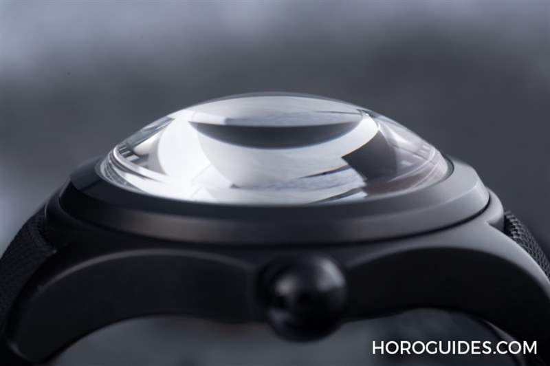 大膽狂放！泡泡里的幽冥綠光｜Corum Bubble X Ray自動(dòng)腕表-復(fù)刻表