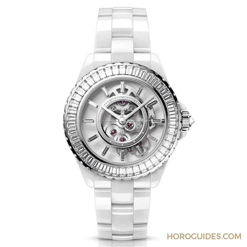 經(jīng)典，再進(jìn)化｜J12 Caliber 3.1白色腕表、J12鑲鉆腕表＆Premiére Extrait de Camélia腕表-復(fù)刻表