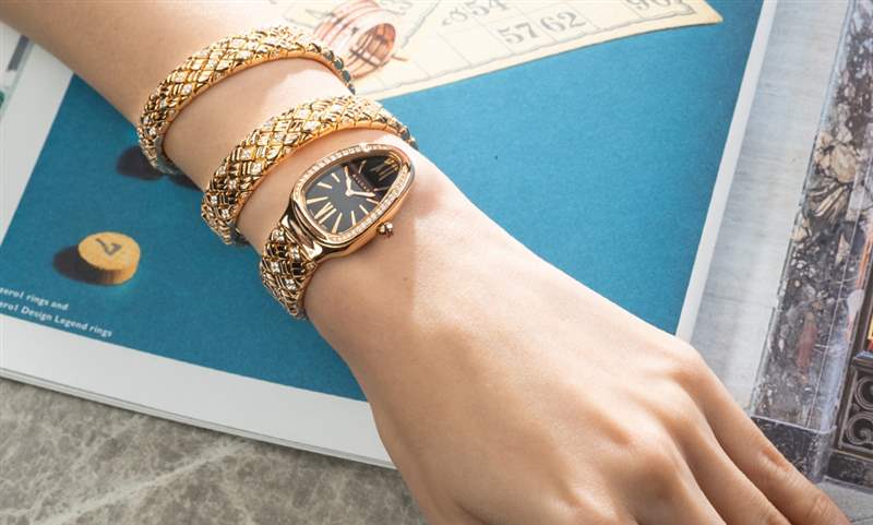 菱格紋環繞式表帶登場！BVLGARI Serpenti Spiga繾綣姿態添新貌-復刻表