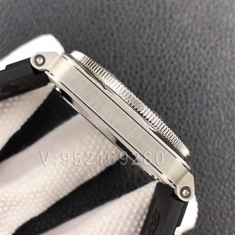 N廠柏萊士BR03-92「方形設(shè)計(jì)」?jié)撍蟊?復(fù)刻表