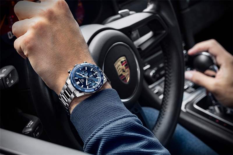 泰格豪雅卡萊拉系列CBN2A系列運動時計腕表-復刻表