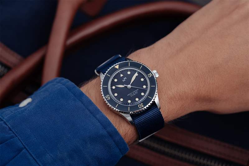 小眾品牌Vintage1926“在海上”類寶珀手表-復(fù)刻表