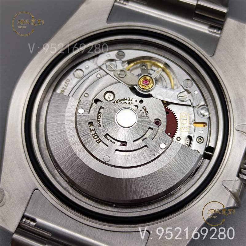 VS廠勞力士水鬼復(fù)刻表對(duì)比C廠水鬼那個(gè)好-復(fù)刻表