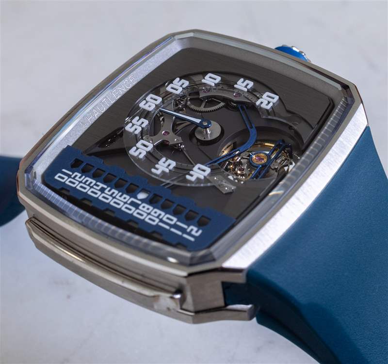 動(dòng)手實(shí)踐:Hautlence Linear 系列 1 陀飛輪腕表 動(dòng)手實(shí)踐:Hautlence Linear 系列 1 陀飛輪腕表-復(fù)刻表