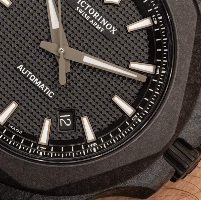 Victorinox INOX 碳纖維機械腕表-復刻表