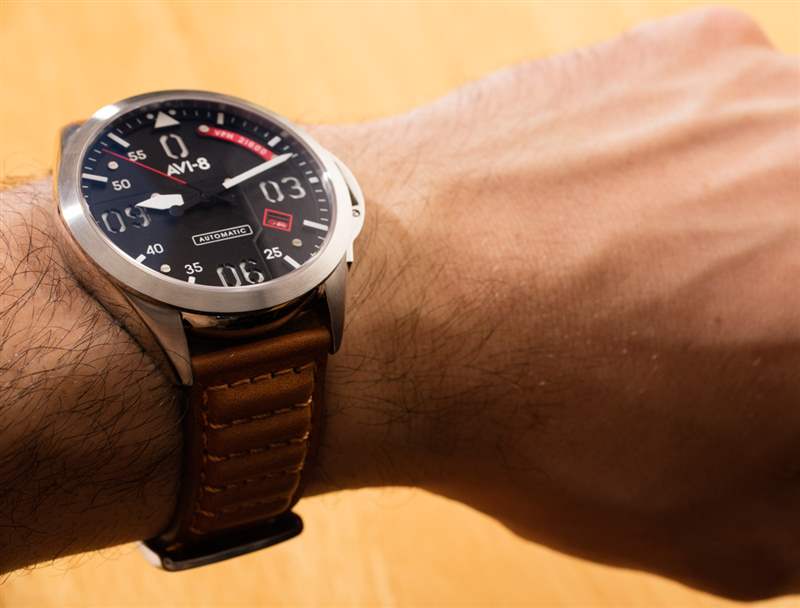 AVI-8 P-51 Mustang Bottisham 自動限量版手表評論-復刻表