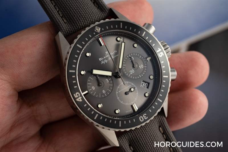 18K紅金藍面、23級鈦灰面，Blancpain五十噚深潛器飛返計時碼表兩款延伸新作-復(fù)刻表