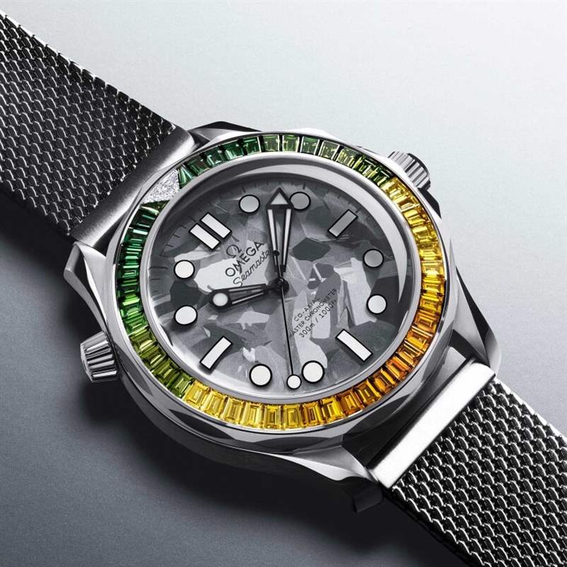James Bond登上銀幕60年！全新OMEGA James Bond 60周年Seamaster Diver 300M登場(chǎng)-復(fù)刻表