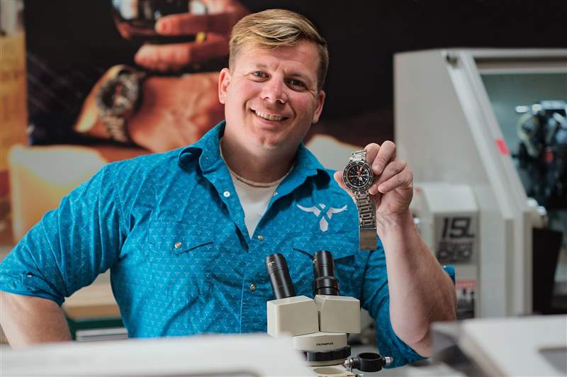 One To Watch?SeL Instruments制造堅(jiān)不可摧的手表-復(fù)刻表