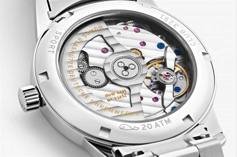 NOMOS Glashütte全新Club Sport neomatik腕表推出煥然一新的尺寸和配?設(shè)計-復刻表