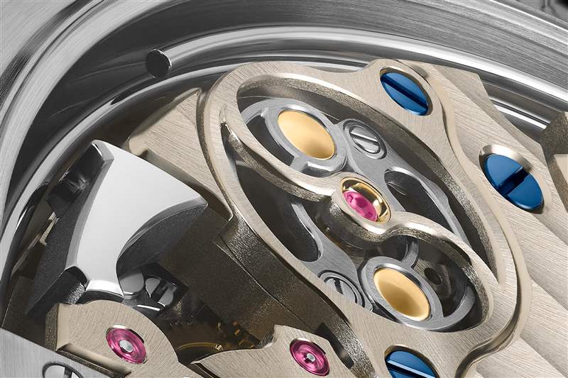 A. Lange & S?hne推出全新三問(wèn)報(bào)時(shí)腕表-復(fù)刻表