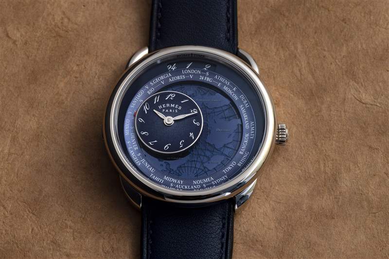 推出愛馬仕Arceau Le Temps Voyageur雙時區腕表，鼓勵您走出家門-復刻表