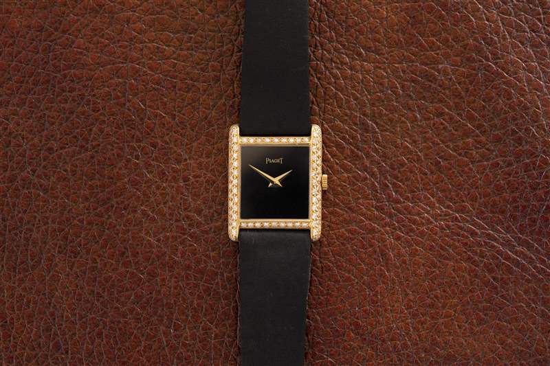 與波姬·小絲、模特、女演員、企業(yè)家和80年代偶像談?wù)撌直?復(fù)刻表