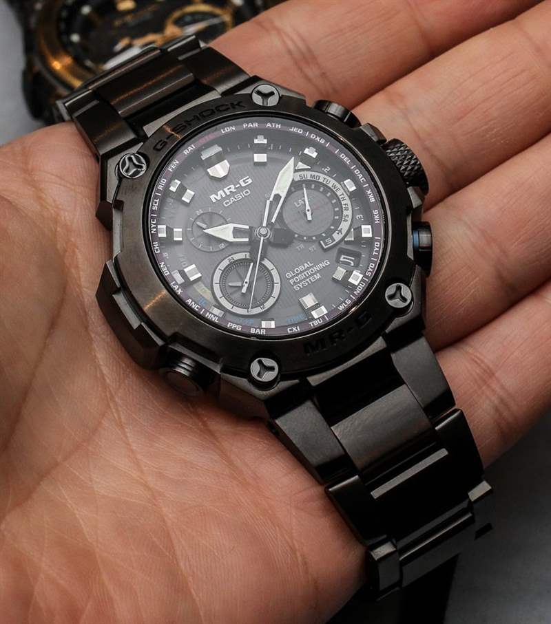 卡西歐G-Shock MR-G帶著鈦金屬表殼和GPS來到美國,售價3000美元-復刻表