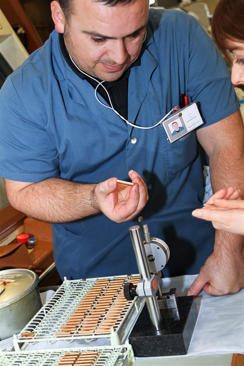 積家：在鐘表之鄉(xiāng)的中心制造時(shí)計(jì)-復(fù)刻表