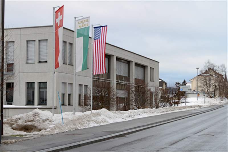 積家：在鐘表之鄉(xiāng)的中心制造時(shí)計(jì)-復(fù)刻表