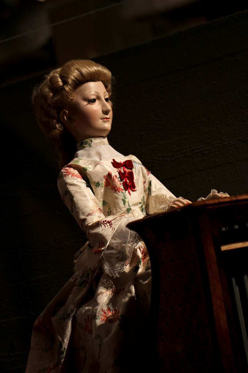 瑞士鐘表博物館中陳舊的自動(dòng)機(jī)和其他發(fā)條裝置作品-復(fù)刻表