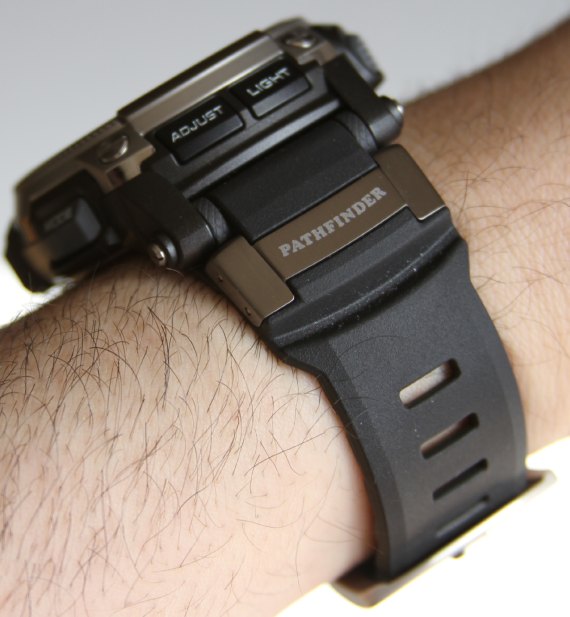 卡西歐探路者四分之一黃PAW-5000手表-復(fù)刻表