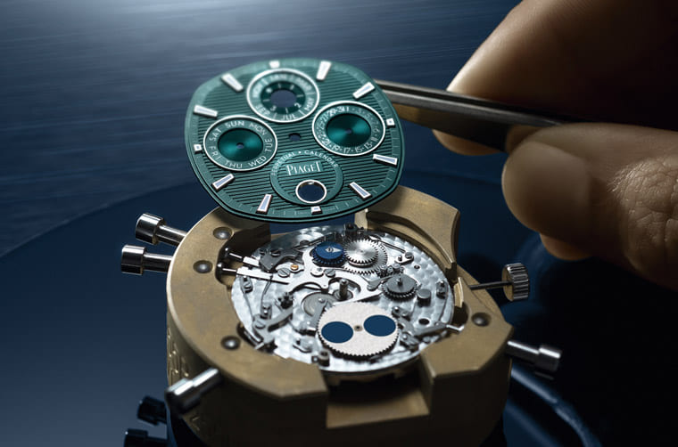 伯爵不銹鋼P(yáng)olo運(yùn)動(dòng)表首度推出超薄萬年歷功能-復(fù)刻表