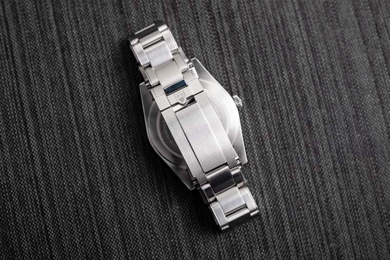 帝舵碧灣54不會浪費(fèi)一毫米-復(fù)刻表