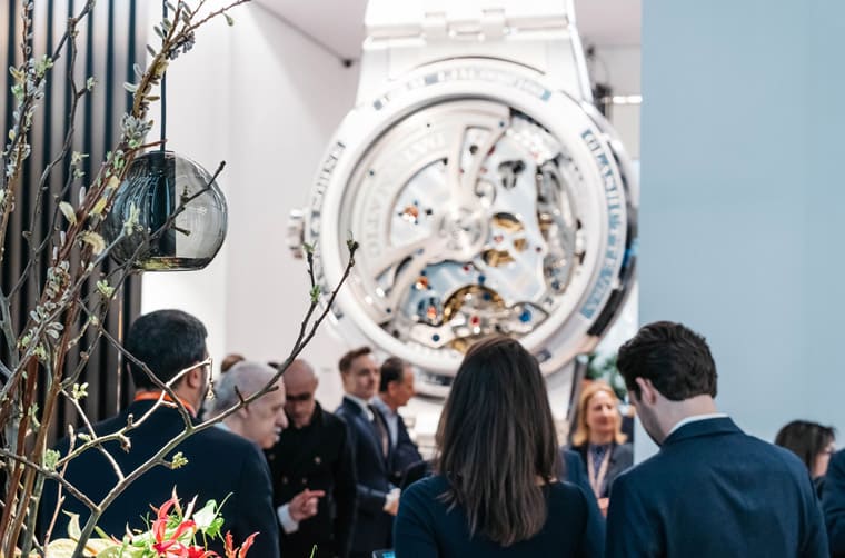 倫敦哈洛德百貨出現(xiàn)一支超巨大朗格Odysseus計時碼表比實表大50倍！-復(fù)刻表