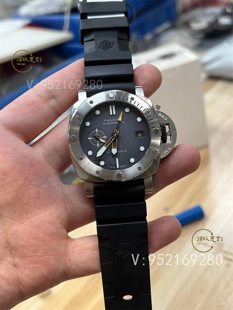 VS廠(SBF廠)沛納海1323新品腕表做工怎么樣-復(fù)刻表