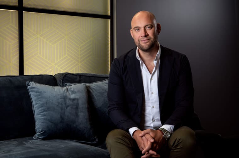 “假表愈來愈真” 高級(jí)二手表鑒定不易10%是假貨、勞力士比重最高-復(fù)刻表