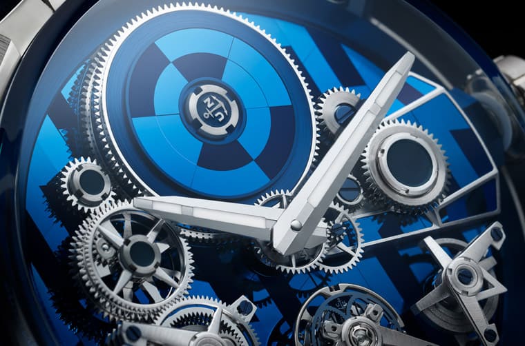 雅典表Blast陀飛輪面盤融入矽質細工鑲嵌連表背也都用矽片裝飾-復刻表