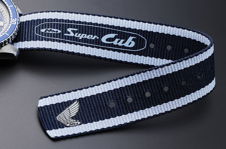 SEIKO第三款HONDA本田小狼聯(lián)名表5 Sports系列化身經(jīng)典摩托車(chē)-復(fù)刻表