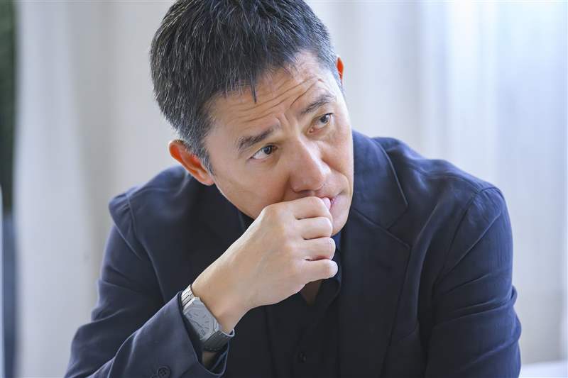 梁朝偉勇奪威尼斯終身成就獎成亞洲首例手上配飾反映個人特質(zhì)-復(fù)刻表