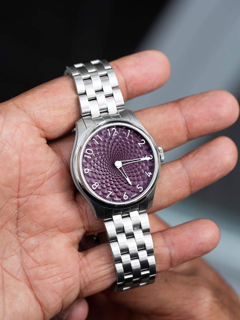 Batavi 推出運動時尚工作室手表-復(fù)刻表