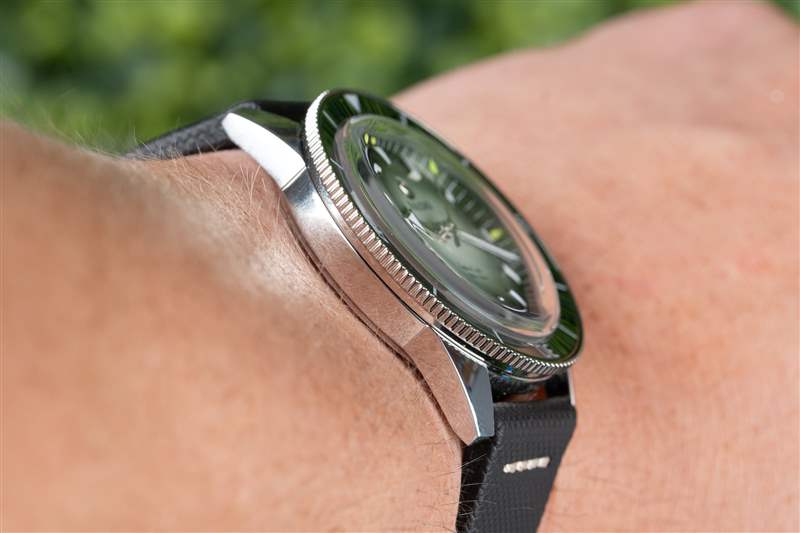 腕表點(diǎn)評(píng):雷達(dá)表Captain Cook x Cameron Norrie限量版腕表亮相花旗公開(kāi)賽-復(fù)刻表