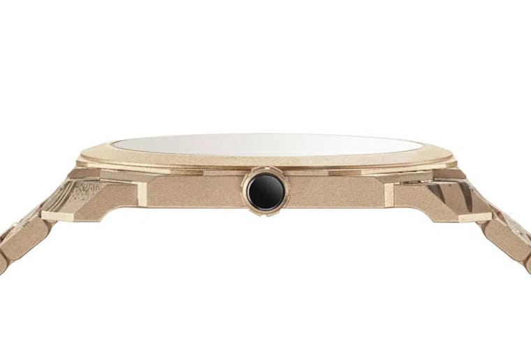 寶格麗三度與知名藝術(shù)家合作「超薄刺青表」只在這家店獨賣-復(fù)刻表