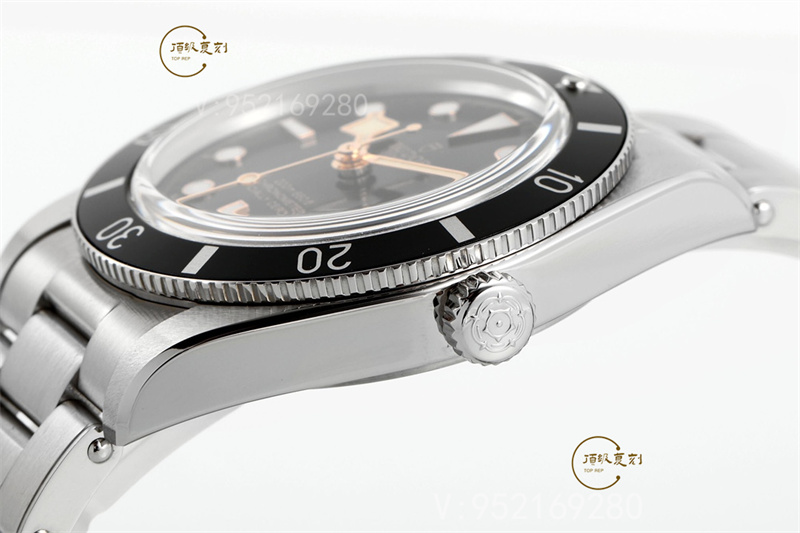 ZF廠帝舵碧灣系列37mm新品做工介紹,M79000N-0001-復刻表