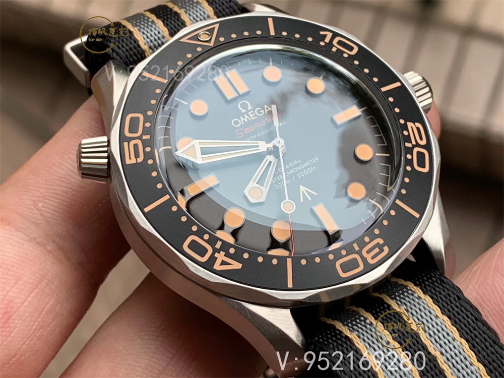 VS廠歐米茄海馬300龐德007無暇赴死深度評測,8806機芯怎么樣-復刻表