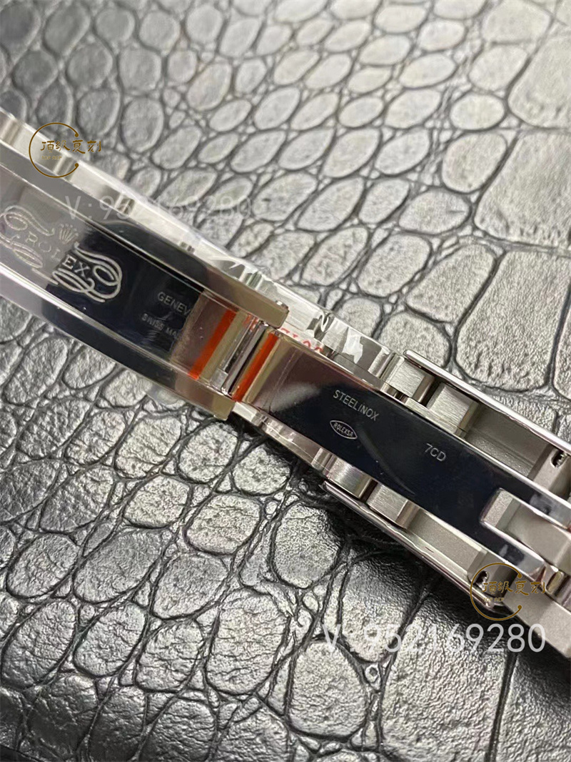 怎么選Clean廠C廠勞力士新款4131和老款4130兩種機芯迪通拿對比區別有哪些-復刻表