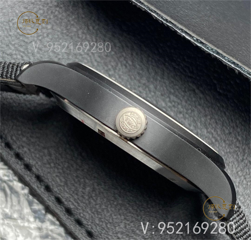 M+廠力作：萬(wàn)國(guó)馬克飛行員系列黑桃A特別款腕表全面評(píng)測(cè)-復(fù)刻表